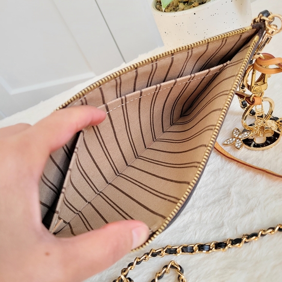 🍁 LOUIS VUITTON Neverfull Monogram GM/MM Clutch/ Wristlet/ Crossbody - Picture 12 of 16